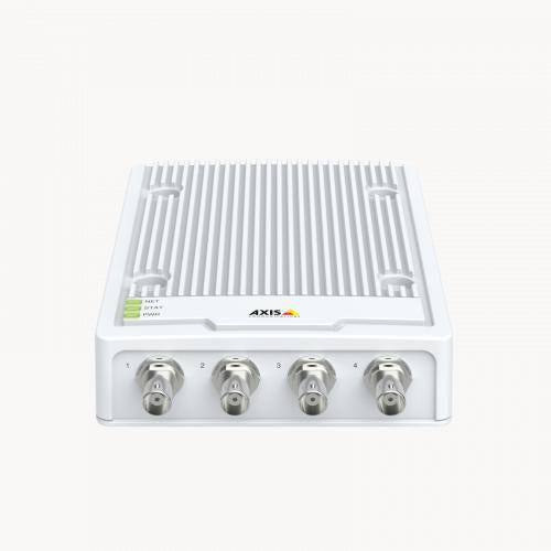 m7104_front_lights_on_1905_hi1600px.png